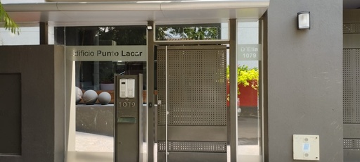 (DV 01) Departamento en semi piso de 4 ambientes con cochera en venta en el centro de San Miguel!!!.